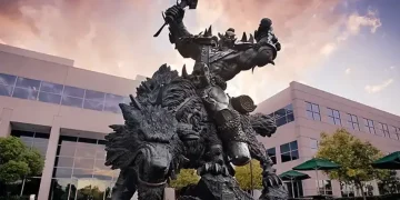A World of Warcraft fan asked Blizzard for a photo and got an unexpected tour of the offices. A World of Warcraft fan asked Blizzard for a photo and got an unexpected tour of the offices.