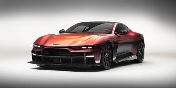 Aroged: Aston Martin Valen coupe has become the most powerful front-engine car in the world