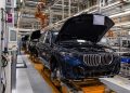 Aroged: German auto industry employment has fallen to 20-year low Aroged: German auto industry employment has fallen to 20-year low