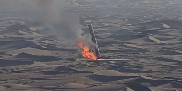 Burning success: Chinese rocket catches fire and crashes two minutes after first successful landing Burning success: Chinese rocket catches fire and crashes two minutes after first successful landing
