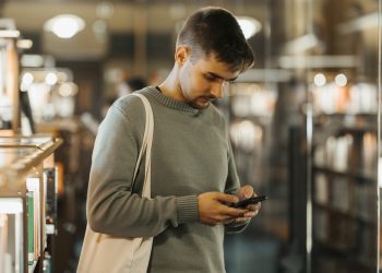 Do you screenshot everything? As a result, you may actually remember less