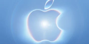 Foldable iPhone sales will reach 10 million units in first year of launch to save market decline