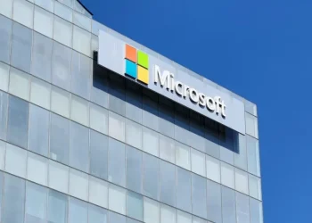 Government agencies of the People’s Republic of China were ordered to stop using Microsoft’s Windows 10 adapted version early.