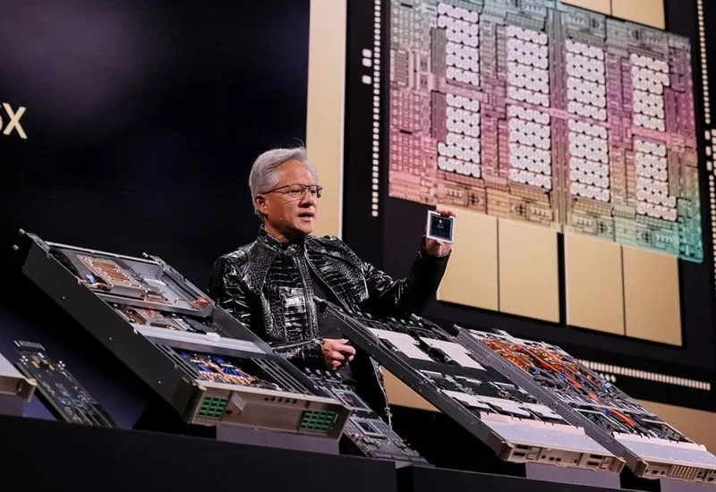 Huang Renxun is not afraid of the AI bubble – accelerators will not be idle, and overall “the risk is very small” Huang Renxun is not afraid of the AI bubble – accelerators will not be idle, and overall “the risk is very small”