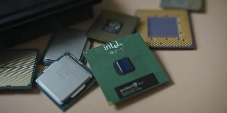Intel decides to release Nova Lake for desktops first, not data centers Intel decides to release Nova Lake for desktops first, not data centers