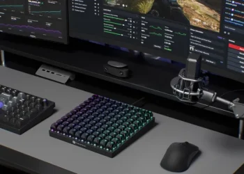 Keychron releases a giant macro keyboard – 100 programmable keys with RGB backlight