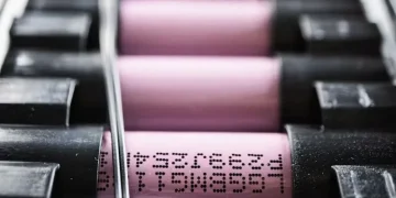 LG says solid-state batteries will first be used outside the automotive industry