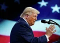 No one allows it, but if you’re a friend of Trump, you can: The US president will allow Apple to buy memory in China No one allows it, but if you’re a friend of Trump, you can: The US president will allow Apple to buy memory in China