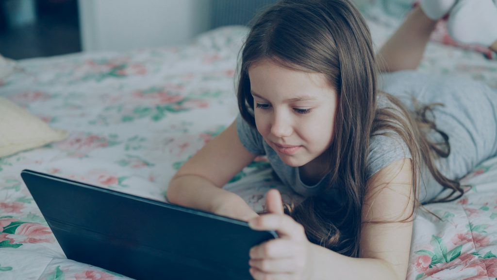 Researchers: ‘Exposure to social media when too young leads to poorer academic performance’ Researchers: ‘Exposure to social media when too young leads to poorer academic performance’