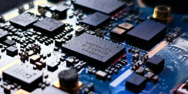 Russian printed circuit board manufacturers face shortage of raw materials Russian printed circuit board manufacturers face shortage of raw materials