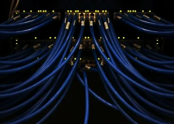 Russia’s Internet is paralyzed again – large communication centers damaged by power outage