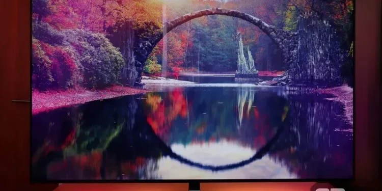 Samsung and TCL TV sales grow despite pricey memory – market braces for new technology battle
