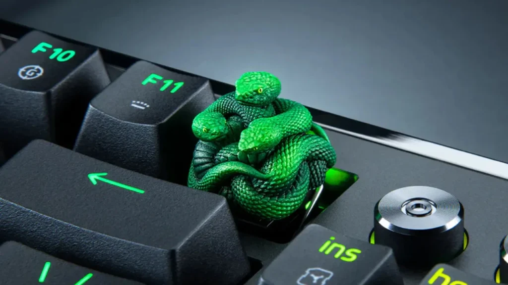 Snake print design and hand-painted: Exclusive Razer Artisan keycaps for Snake print design and hand-painted: Exclusive Razer Artisan keycaps for