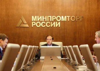 The Ministry of Industry and Information Technology has strict requirements: The Ministry proposes mandatory localization of 13 types of printed circuit board production equipment