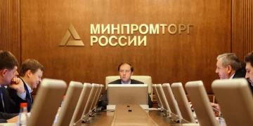 The Ministry of Industry and Information Technology has strict requirements: The Ministry proposes mandatory localization of 13 types of printed circuit board production equipment