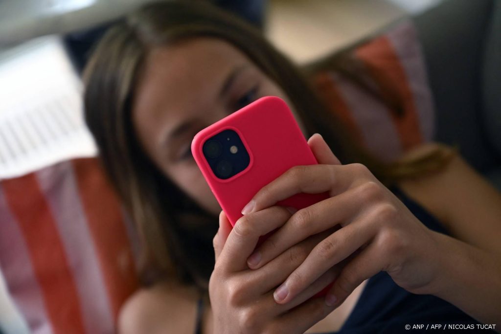 This is how your smartphone is changing your body without you realizing it This is how your smartphone is changing your body without you realizing it