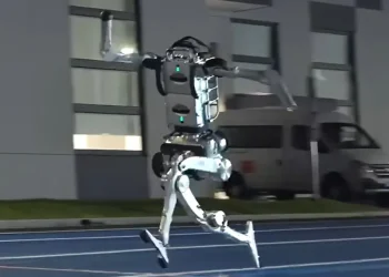 Unitree showcases superhuman robot: can jump 2 meters and accelerate to 45 km/h