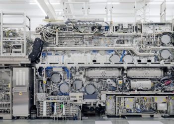 ASML customers already use 10 high numerical aperture EUV scanners, allowing them to make wafers “thinner” than 2 nm
