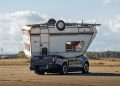 Aroged: To test the capabilities of the Hilux pickup truck, Toyota threw a road trip trailer on it Aroged: To test the capabilities of the Hilux pickup truck, Toyota threw a road trip trailer on it