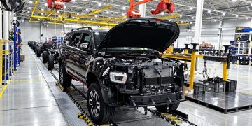 Aroged: UAZ starts production of Sollers S9 frame SUV Aroged: UAZ starts production of Sollers S9 frame SUV