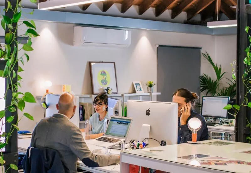 Artificial intelligence is driving newcomers out of the workforce — and in a few years, it could lead to a shortage of experienced experts Artificial intelligence is driving newcomers out of the workforce — and in a few years, it could lead to a shortage of experienced experts