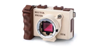 Artificial intelligence-protected camera with built-in Noctua fan? Artificial intelligence-protected camera with built-in Noctua fan?