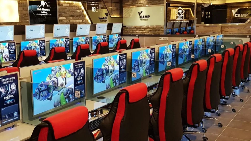During the Mid-Autumn Festival holiday, attendance at Korean Internet cafes increased by nearly 30% During the Mid-Autumn Festival holiday, attendance at Korean Internet cafes increased by nearly 30%