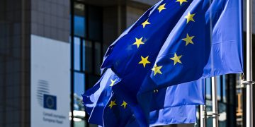 EU: This is a proposal to ban children under 13 from using social media EU: This is a proposal to ban children under 13 from using social media