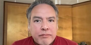 Former PlayStation boss advises Xbox to ‘choose a direction’ as this is ‘Dreamcast moment’