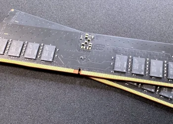 Google starts tearing down old servers to get scarce DDR4 memory