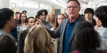 “If you think you know her story, you’re dead wrong”: ‘Carrie’ trailer “If you think you know her story, you’re dead wrong”: ‘Carrie’ trailer