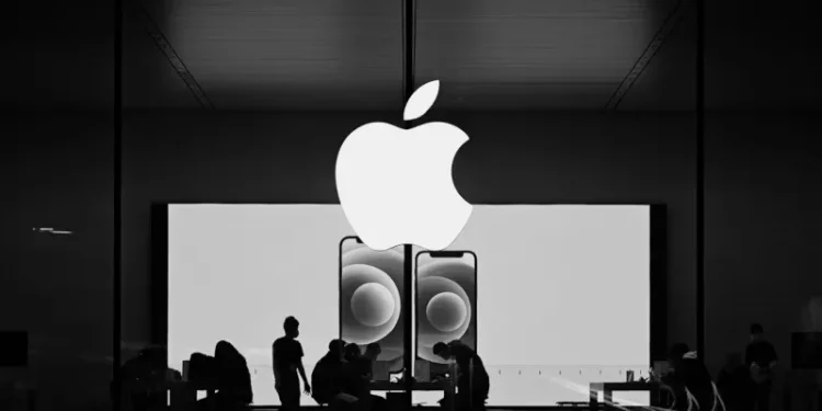 In 2027, Apple will release a smart camera that records only the events you need. In 2027, Apple will release a smart camera that records only the events you need.