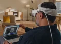 In a few years, Apple will launch a lighter version of its Vision Pro headphones In a few years, Apple will launch a lighter version of its Vision Pro headphones