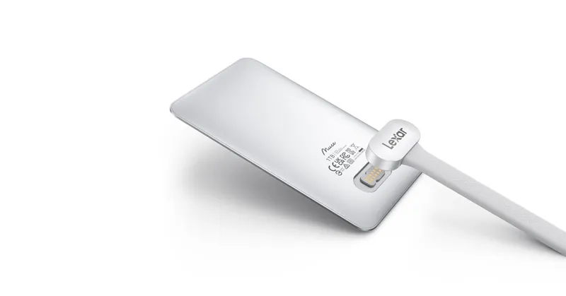 Lexar launches the world’s thinnest external SSD, with a thickness of 3.8mm Lexar launches the world’s thinnest external SSD, with a thickness of 3.8mm