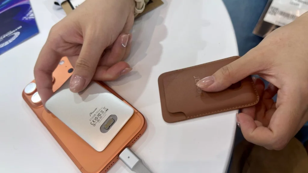 Lexar launches thinnest portable SSD, edge thickness is only 1 mm