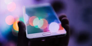 Meta✴ launches a subscription service that includes advanced AI features, Muse and all premium features of Instagram✴, WhatsApp and Facebook✴