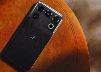 Motorola Signature 27 is the first smartphone to feature Snapdragon 8 Elite Extreme Gen 6