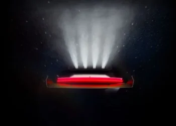 Musk is back in business: Tesla again asks for ,000 to pre-order the new Roadster announced 9 years ago