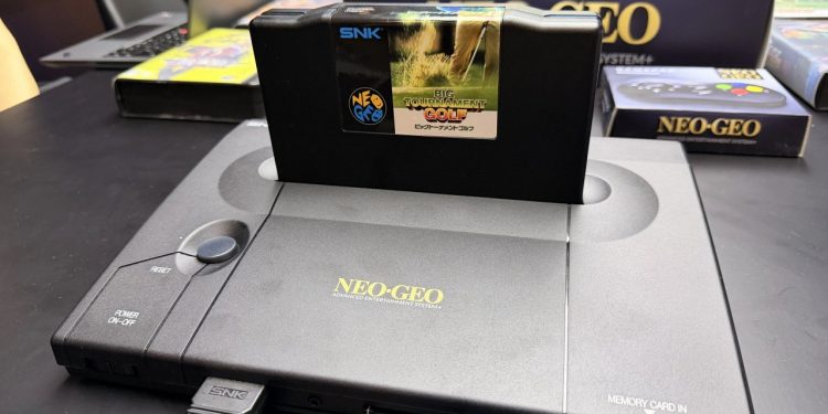 Neo Geo AES+ ‘almost dead’: Crisis forces changes, causes delays Neo Geo AES+ ‘almost dead’: Crisis forces changes, causes delays