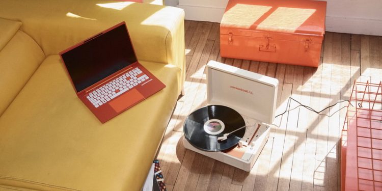 Packard Bell gets new life on 100th anniversary – Acer brings back the legendary brand with products like compact DotBook laptop Packard Bell gets new life on 100th anniversary – Acer brings back the legendary brand with products like compact DotBook laptop