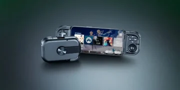 Razer launches Prio – a pocket-friendly foldable game controller for smartphones