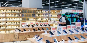 Russians start buying fewer smartphones – Redmi leads sales, Samsung surpasses Apple for first time Russians start buying fewer smartphones – Redmi leads sales, Samsung surpasses Apple for first time