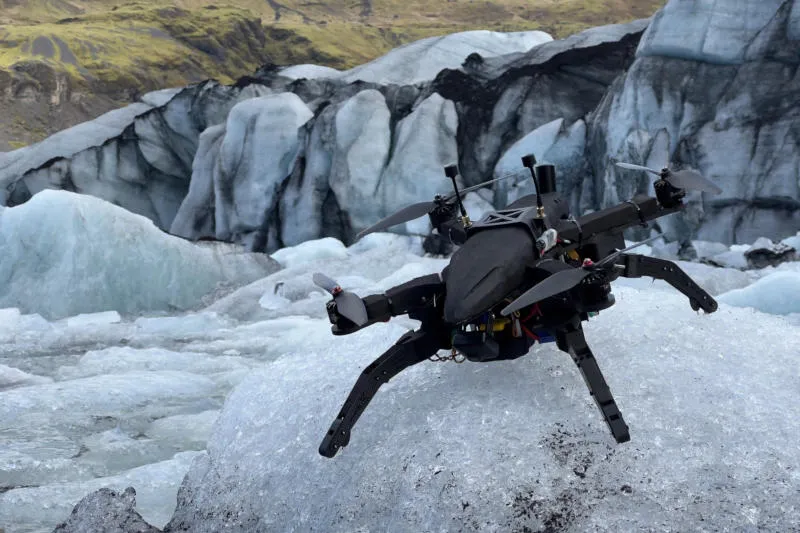 Scientists create a drone with ‘cat claws’ that can land on icebergs and steep ice cliffs
