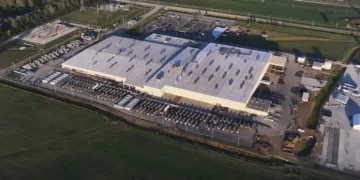 SpaceX/xAI lands a mystery customer that will bring it .3 billion in annual revenue
