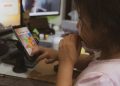 The EU will ban the use of social networks and artificial intelligence bots for children under 15 without parental supervision – and the platform will face fines of up to 6% of turnover The EU will ban the use of social networks and artificial intelligence bots for children under 15 without parental supervision – and the platform will face fines of up to 6% of turnover