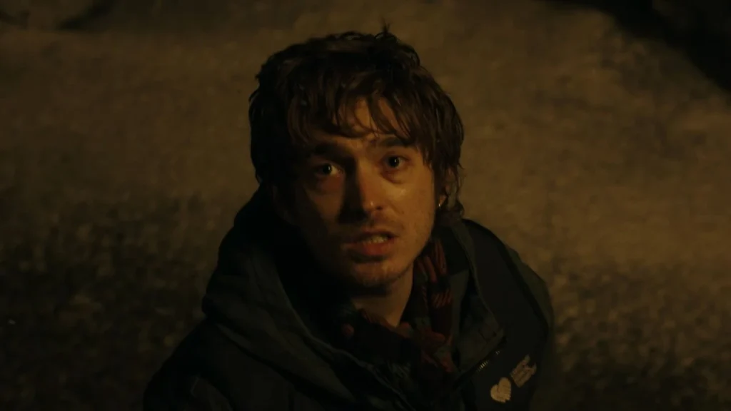 The Fallen Dead in a Resident Evil excerpt – Austin Abrams nearly died while filming this scene The Fallen Dead in a Resident Evil excerpt – Austin Abrams nearly died while filming this scene