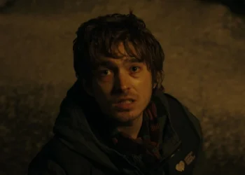 The Fallen Dead in a Resident Evil excerpt – Austin Abrams nearly died while filming this scene