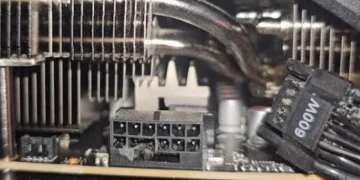 The RTX 5090 literally blew the 16-pin connector through