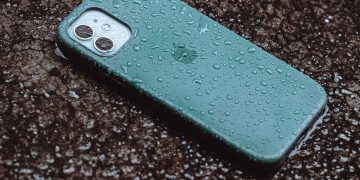 Tweakers expert warns: These devices are waterproof, this one is not at all