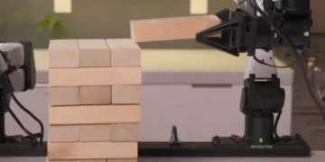 Under the control of advanced OpenAI and Anthropic models, robots can perform operations dangerous to humans in many situations Under the control of advanced OpenAI and Anthropic models, robots can perform operations dangerous to humans in many situations